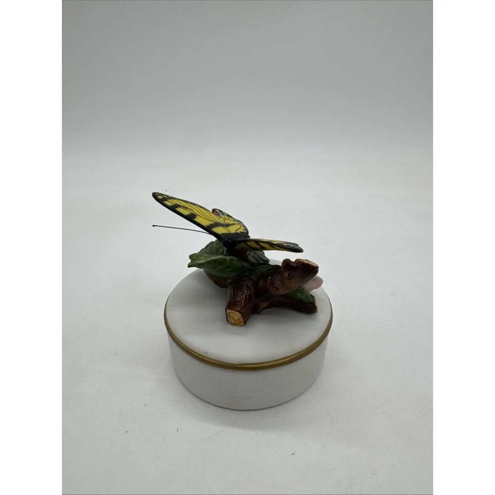 Vntg Lefton Butterfly Glass Trinket Box Vanity Dish 1992 3